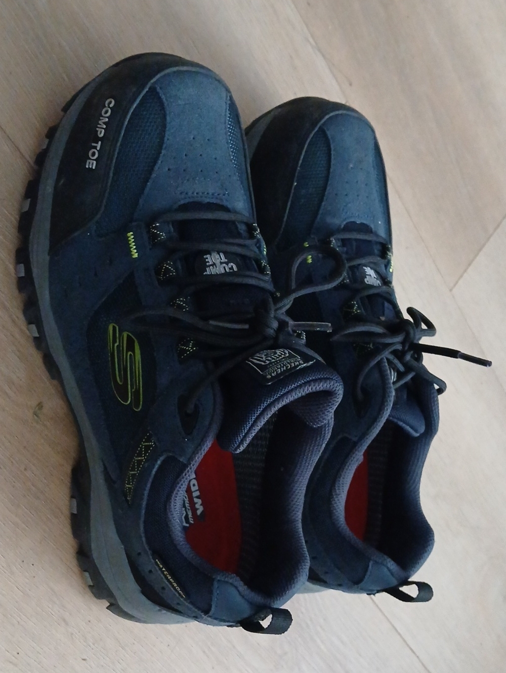 Skechers Navy and Black Work Shoes with Lime Highlights. *WORN ONLY 1 TIME* :)